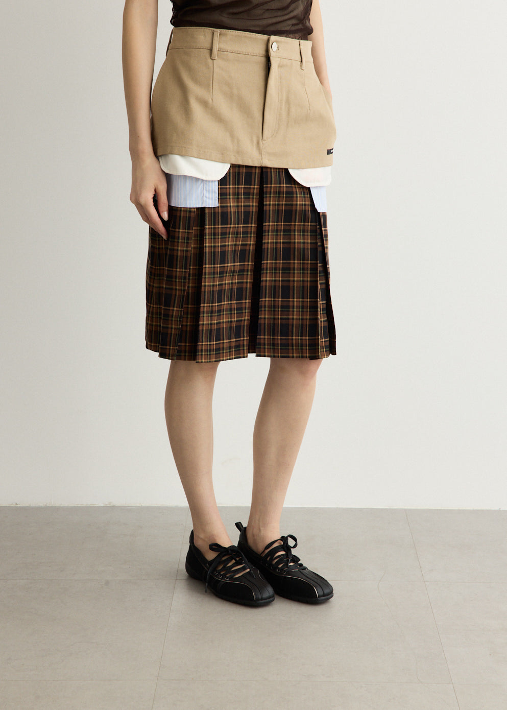 Double Layered Pleats Skirt