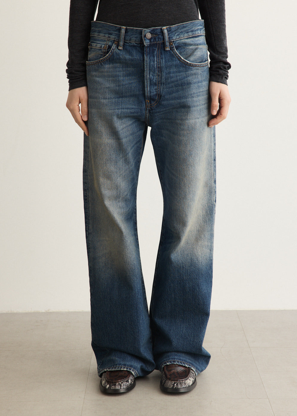 2021F Vintage Blue Jeans