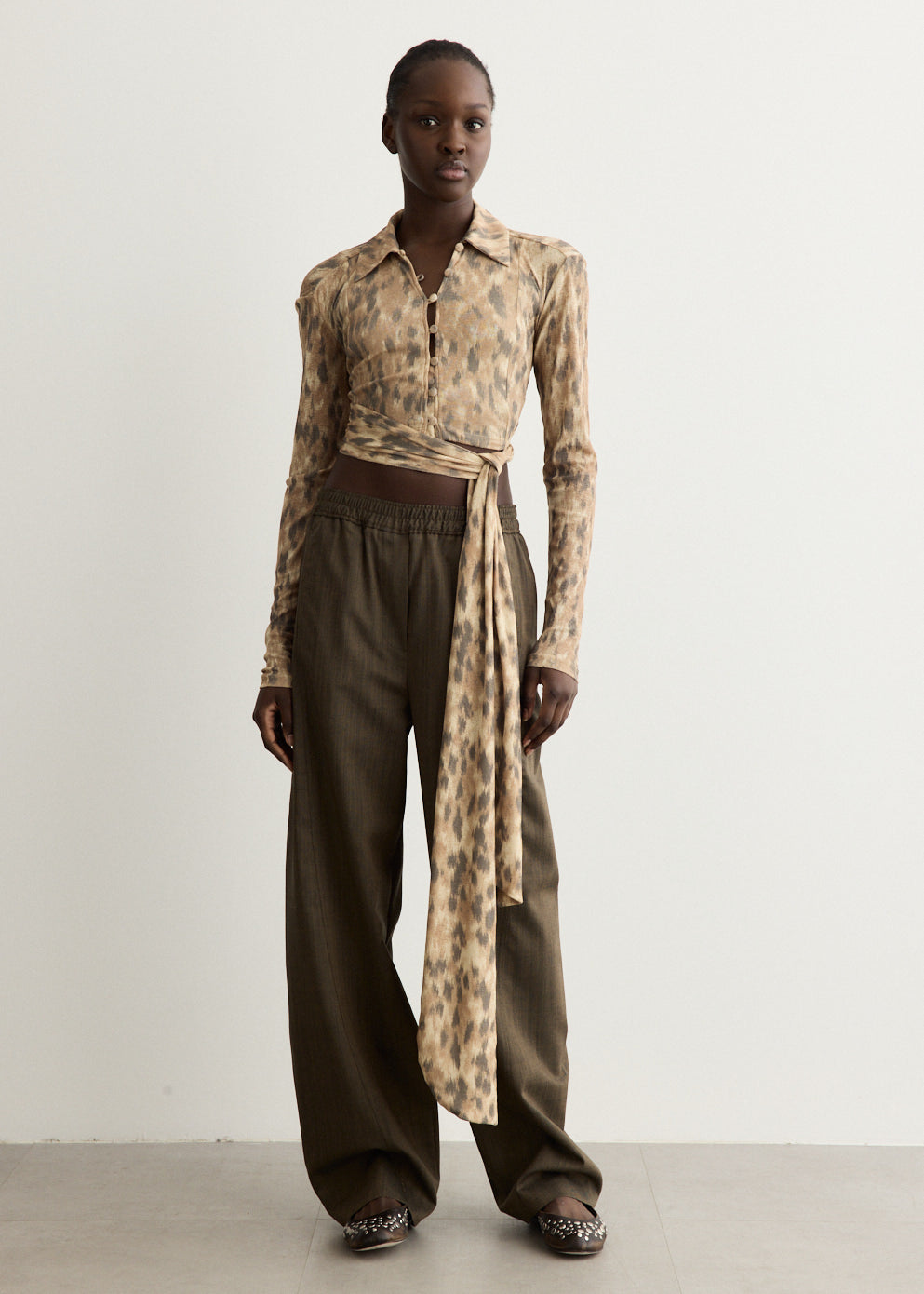 Printed Cropped Tie Blouse