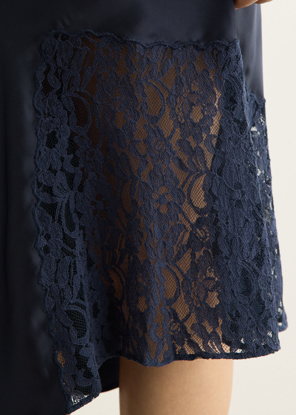 Elea Midi Skirt