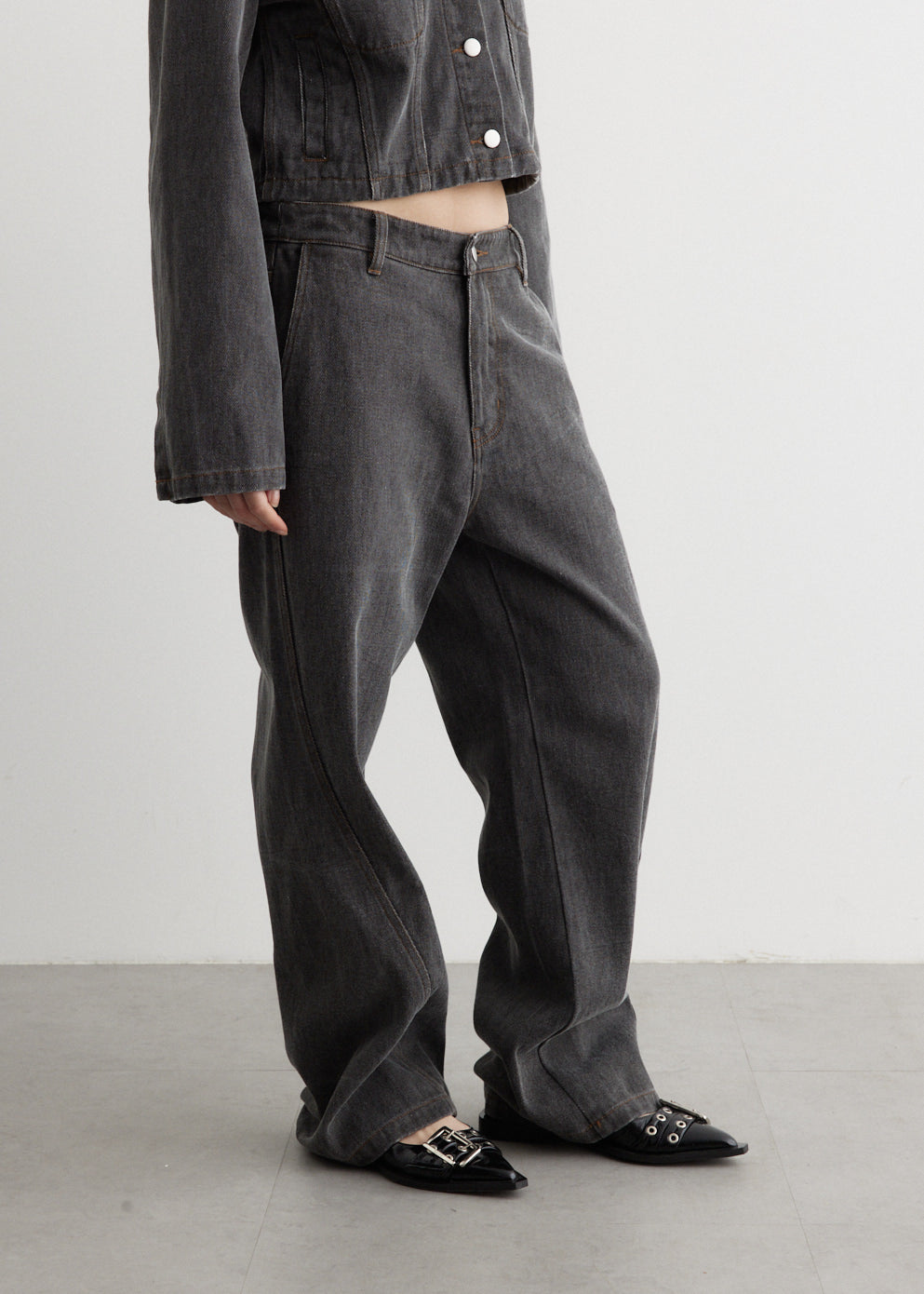Hex Twisted Seam Pants