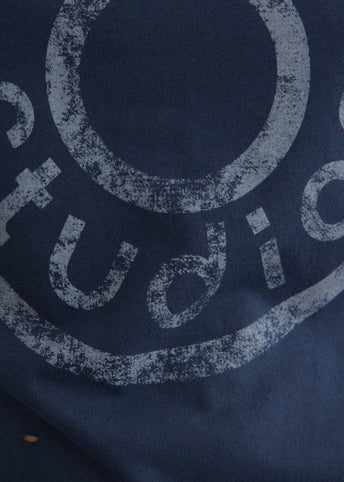 Eeve U Button Logo T-Shirt