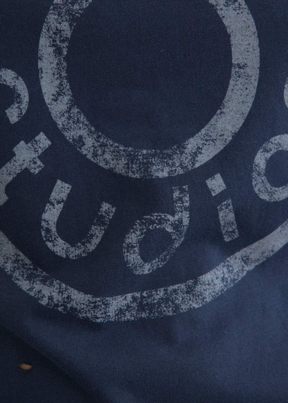 Eeve U Button Logo T-Shirt