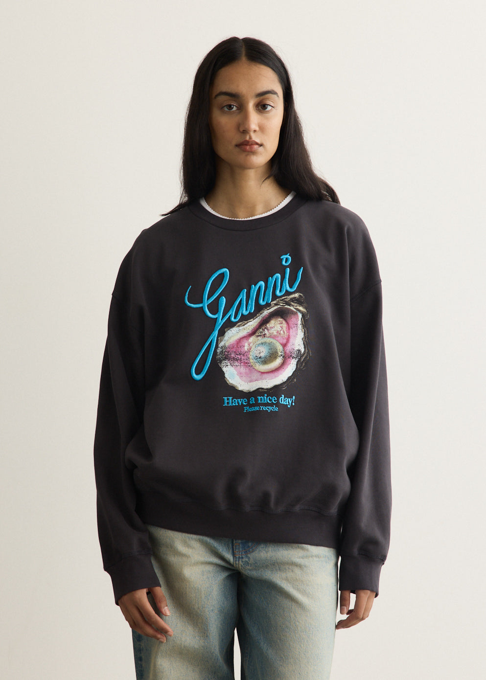 Isoli Oyster Crewneck