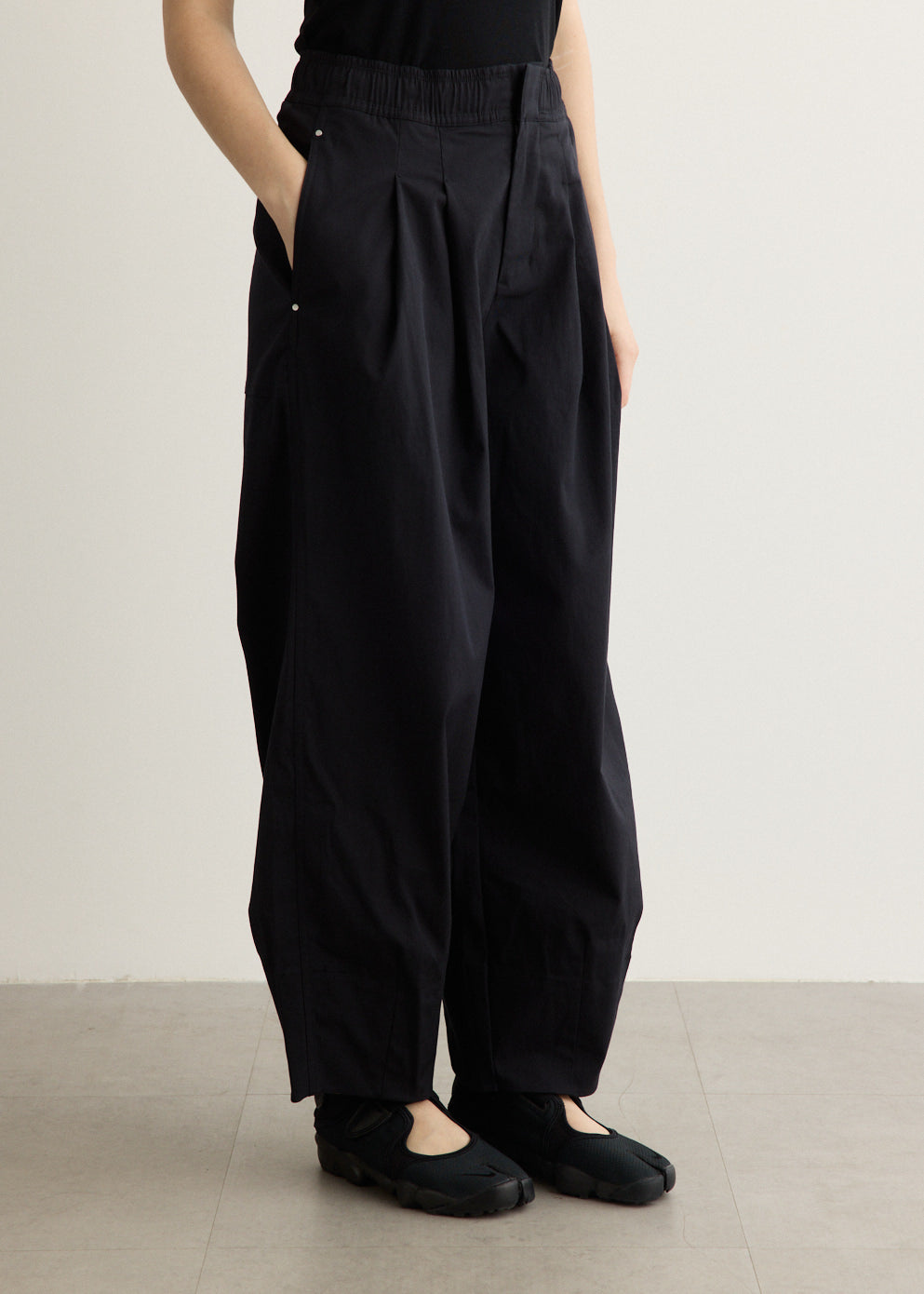Women's Pleated Casual Pants