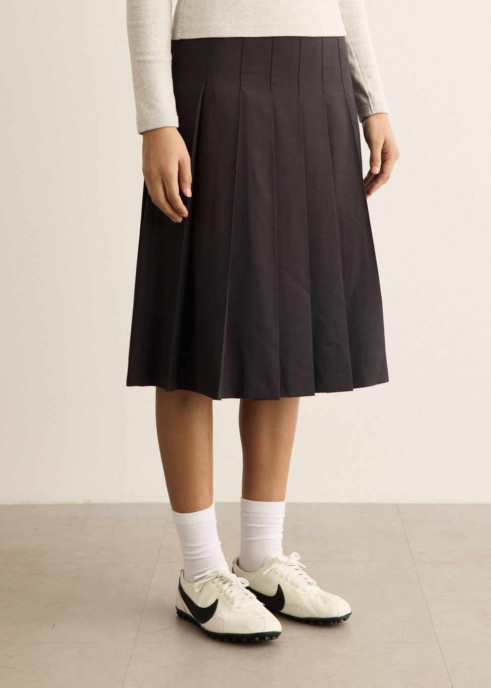 Pleats Long Skirt