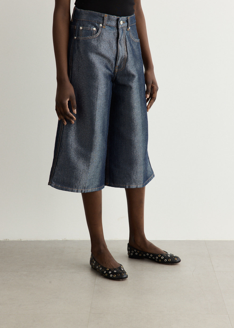 Shiny Weft Denim Shorts