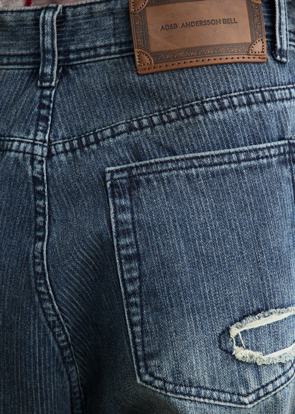 Oil Washed Rolled Up Jeans