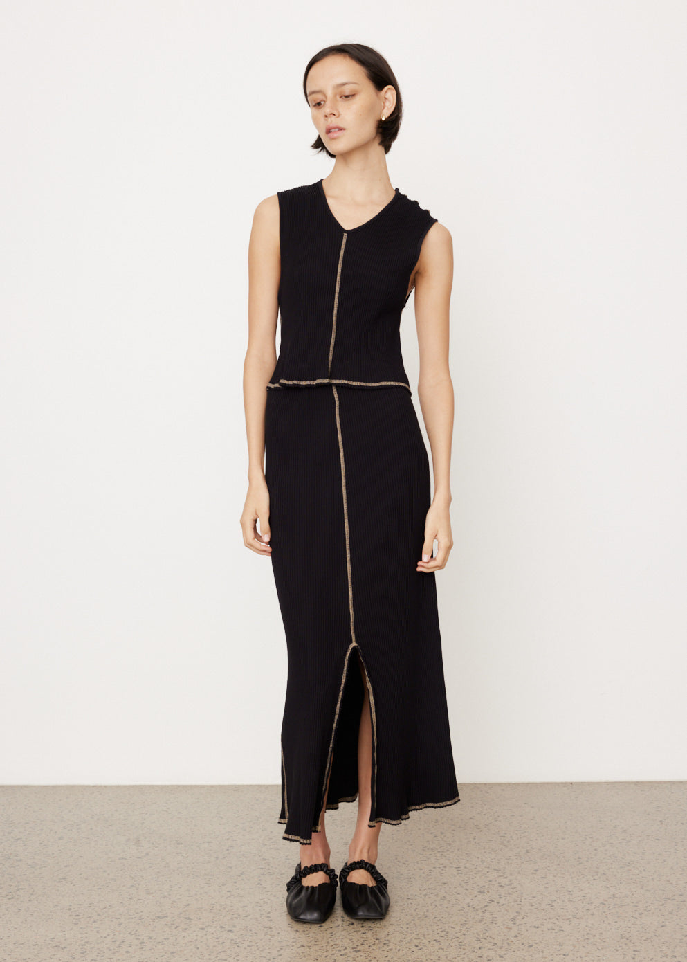 Contrast Drapey Rib V-Neck Tank