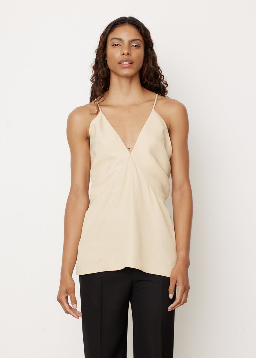 womens-incu-064_8c3a05a0-9e22-