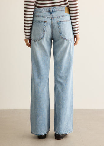 Featherweight Cam Low Rise Full Straight Jeans