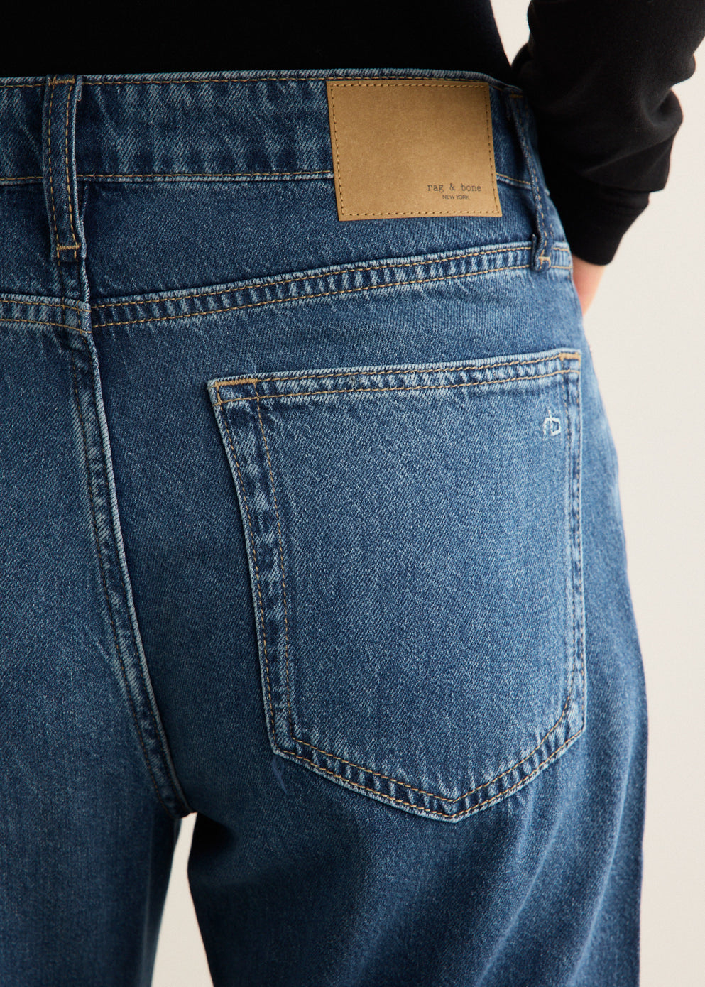 Stevie Ankle Slim Tapered Jeans