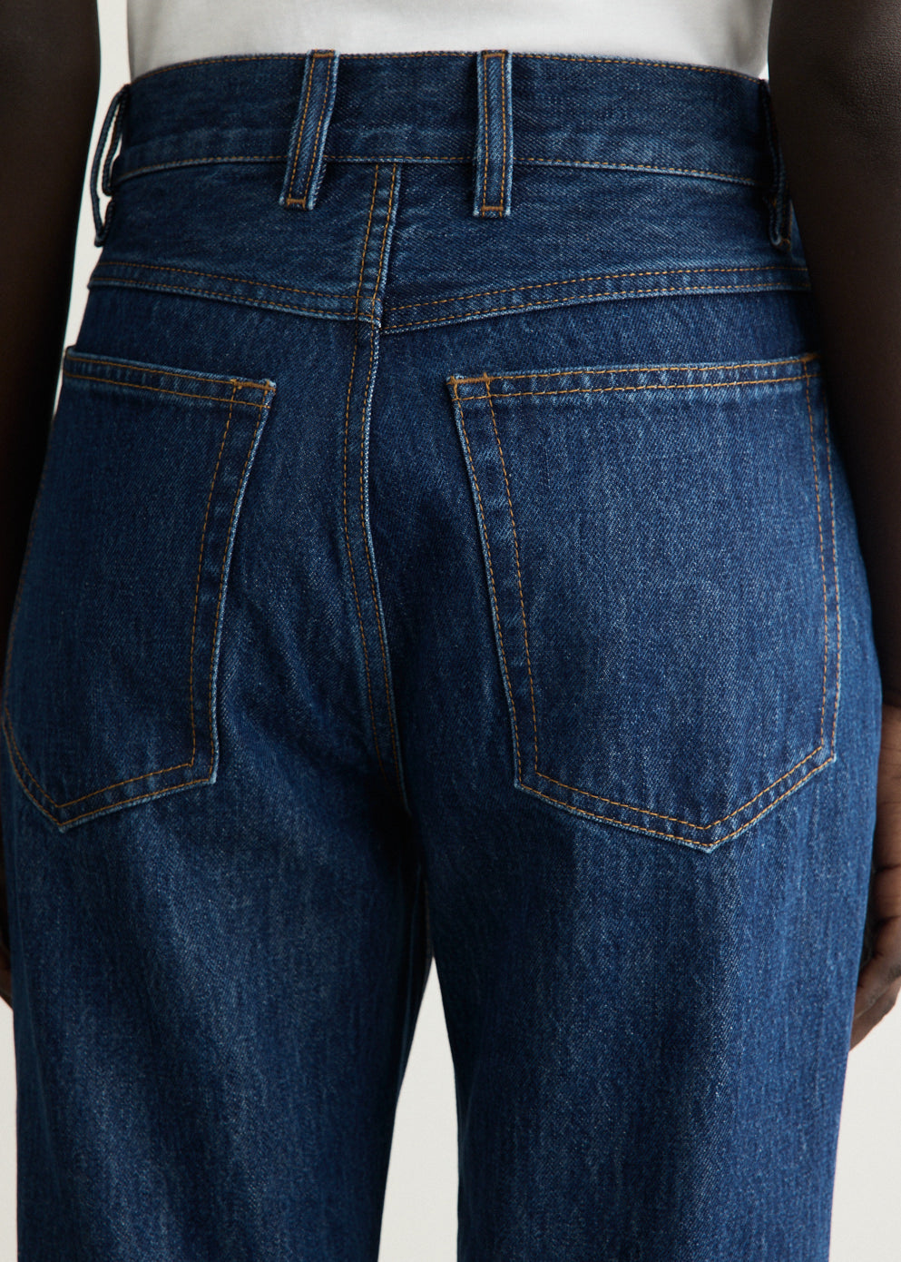HG.1 Jeans in Stonewash