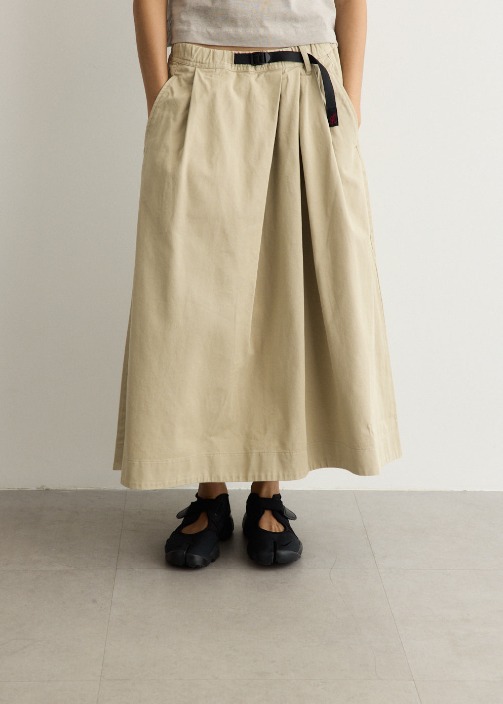 Talecut Skirt