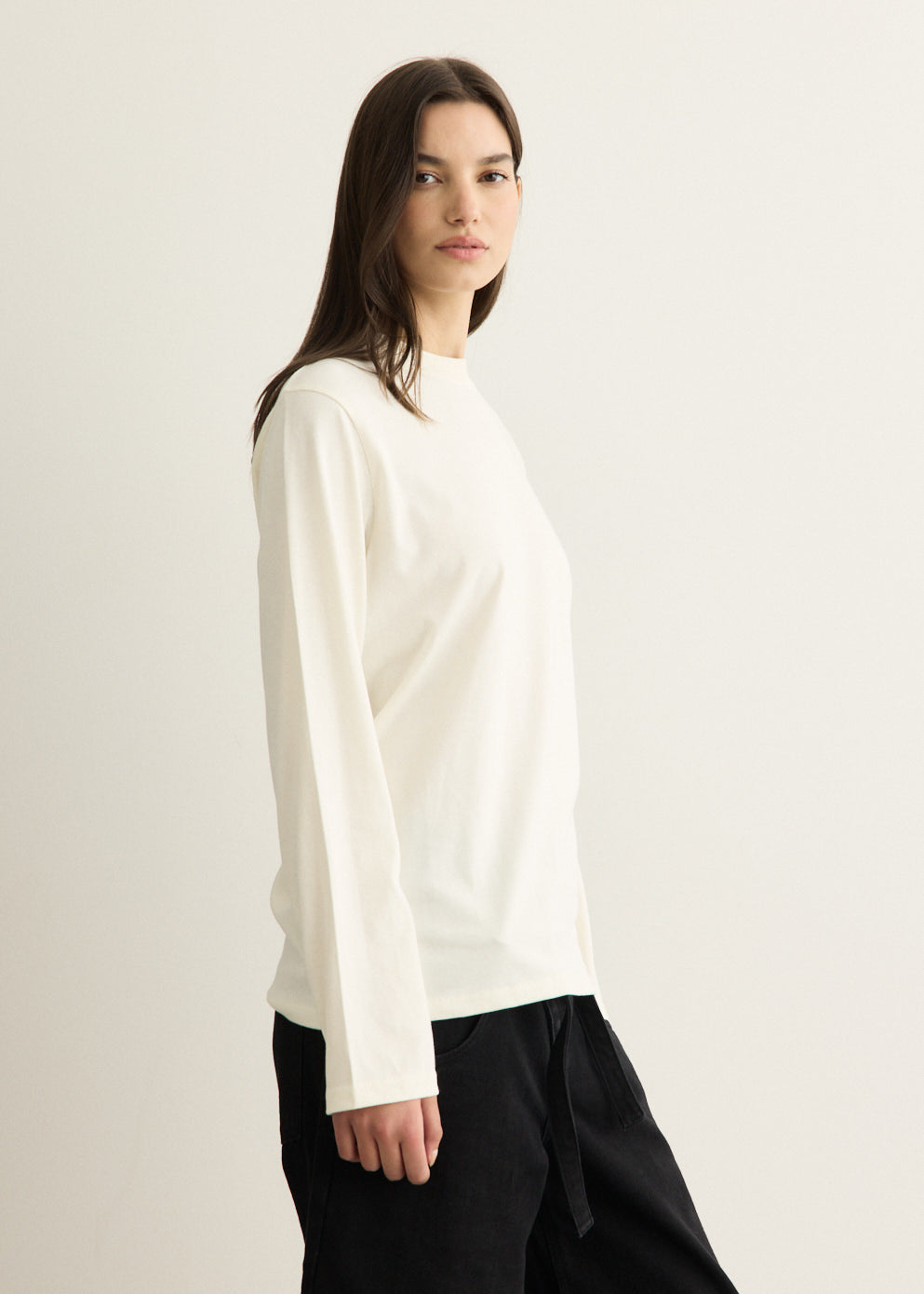 Women's Classic Fit Long Sleeve T-Shirt