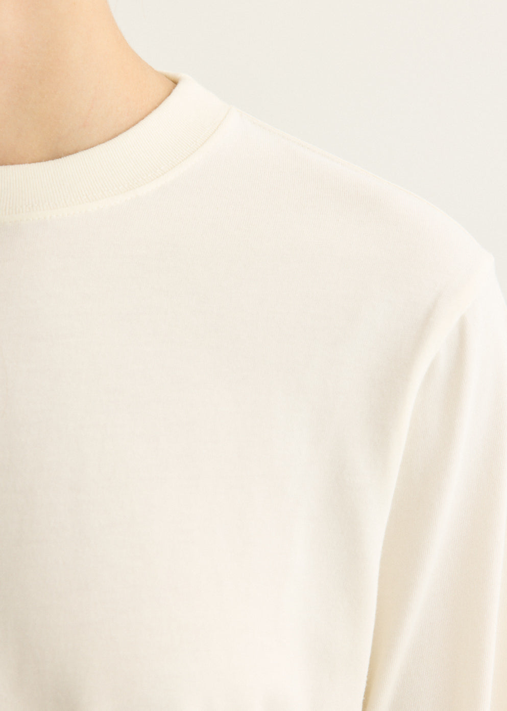 Women's Classic Fit Long Sleeve T-Shirt