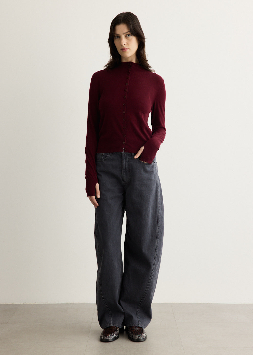 Jet Curved Leg Jeans