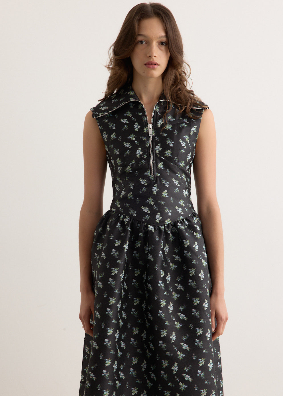 GANNI フロラルシャカトミティトレス W03616931 099 Floral Jacquard Midi Dress