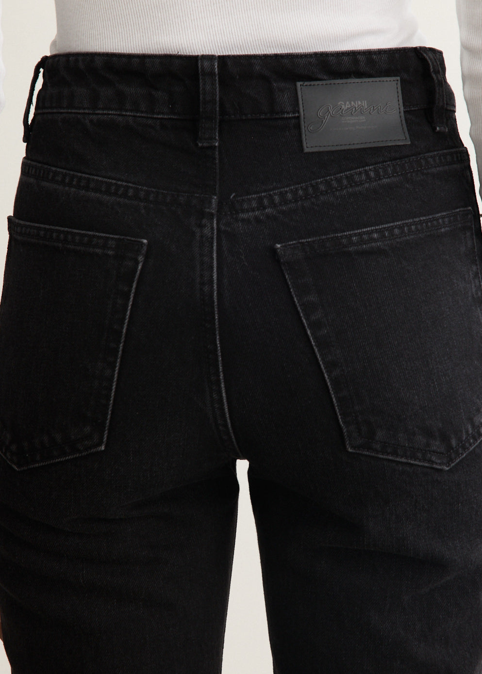Rigid Denim Betzy Cropped Jeans