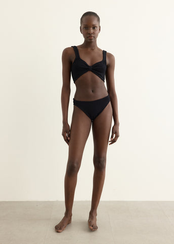 Bonni Bikini