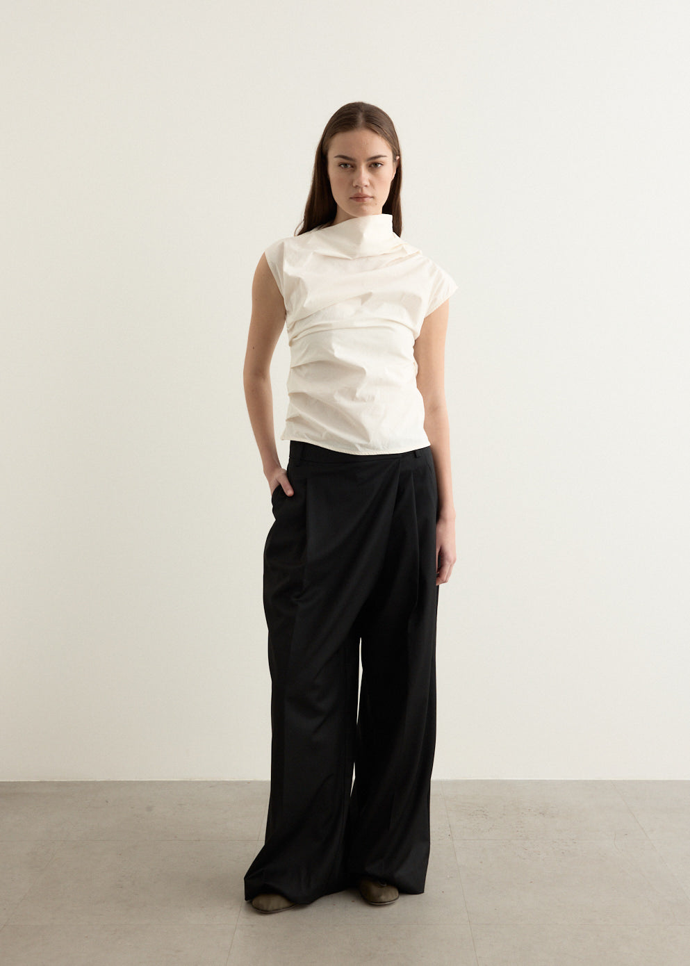 Calendered Wool Mid Waist Pants