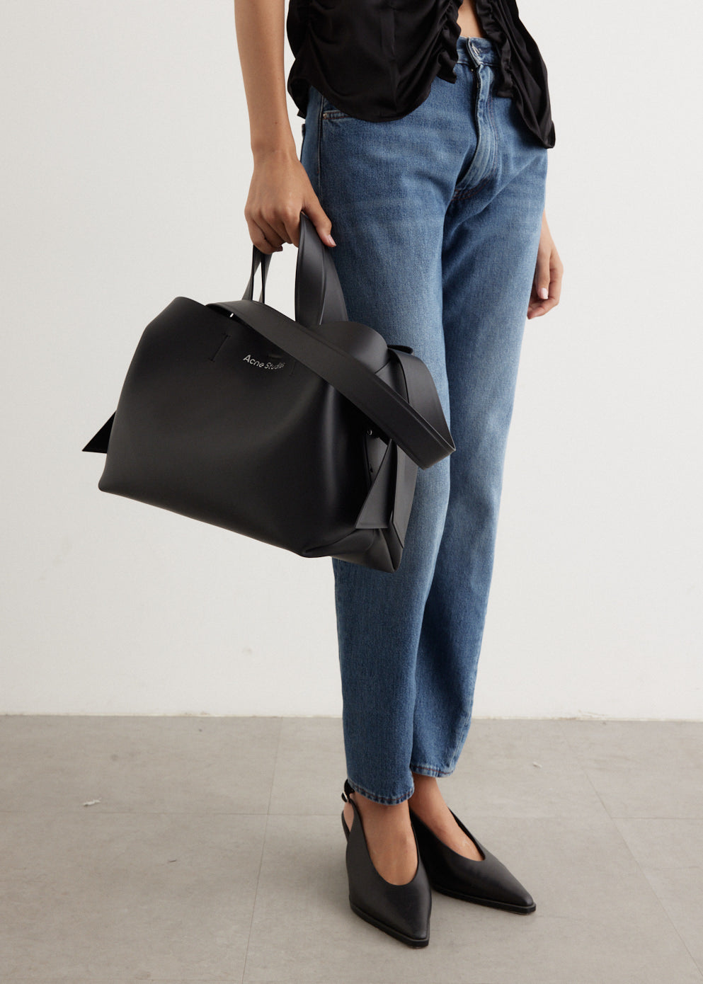 Acne Studios - Musubi Midi Tote - Bags,Specials : American Fashion Style Bags On Sale Acne Studios - Musubi Midi Tote - Bags,Specials : American Fashion Style Bags On Sale