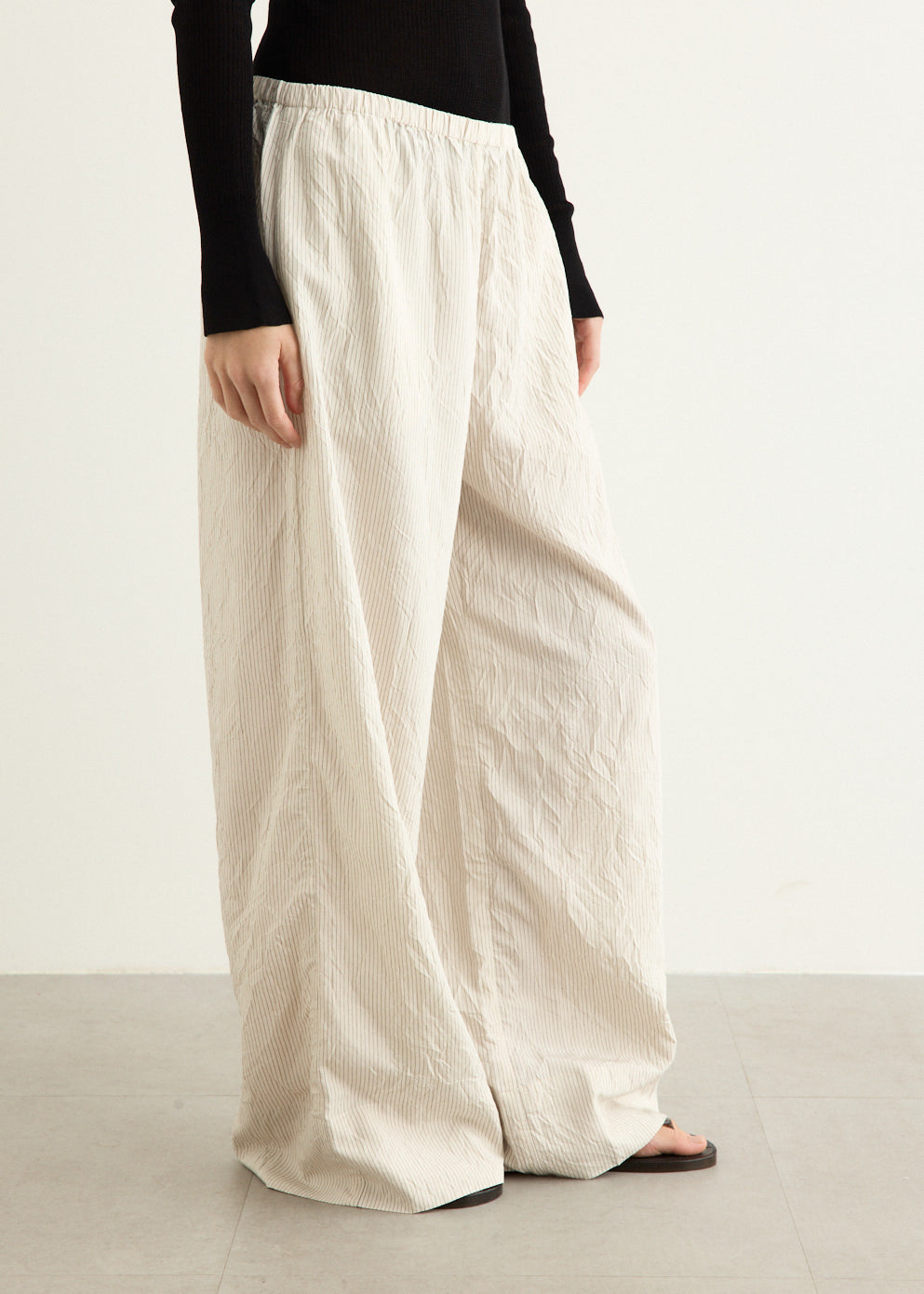 Relaxed Crushed Pants