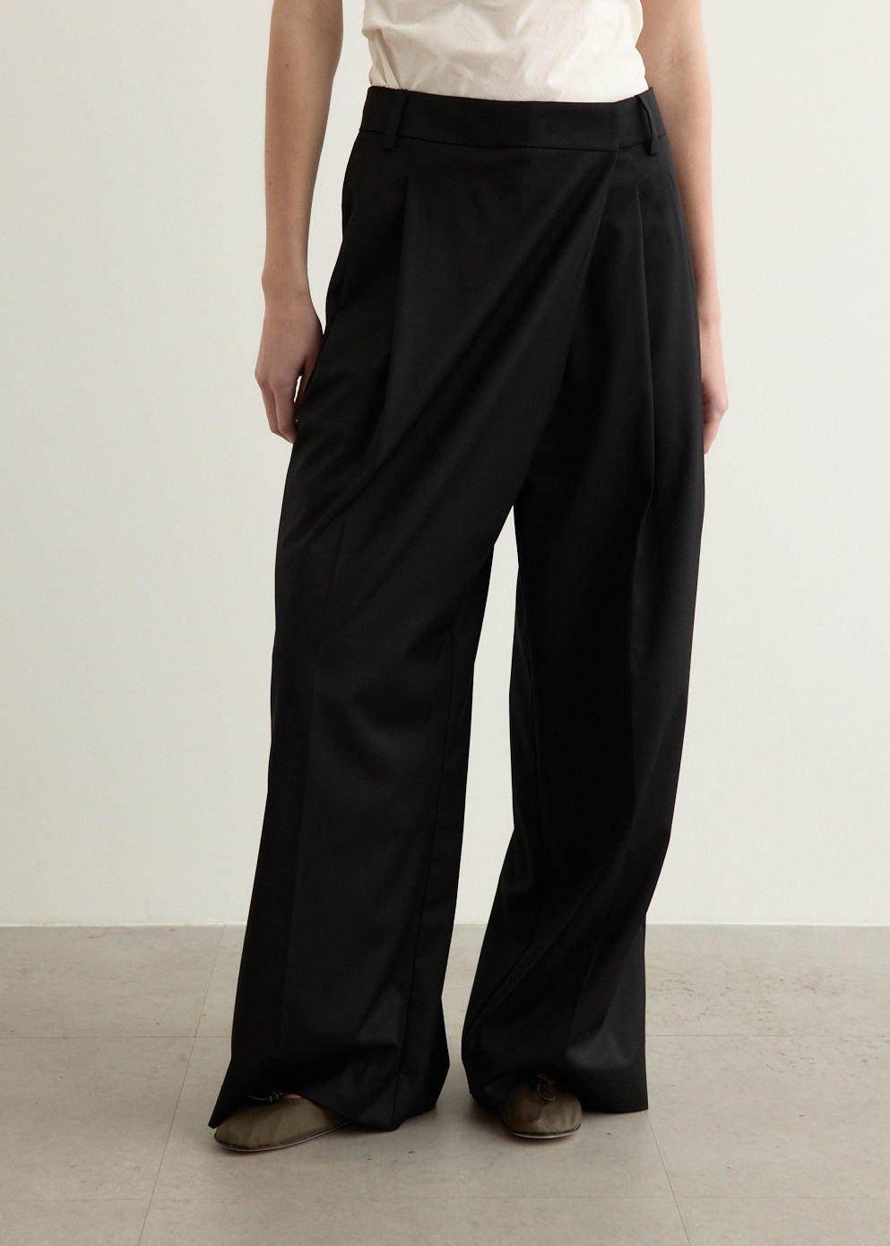 Calendered Wool Mid Waist Pants