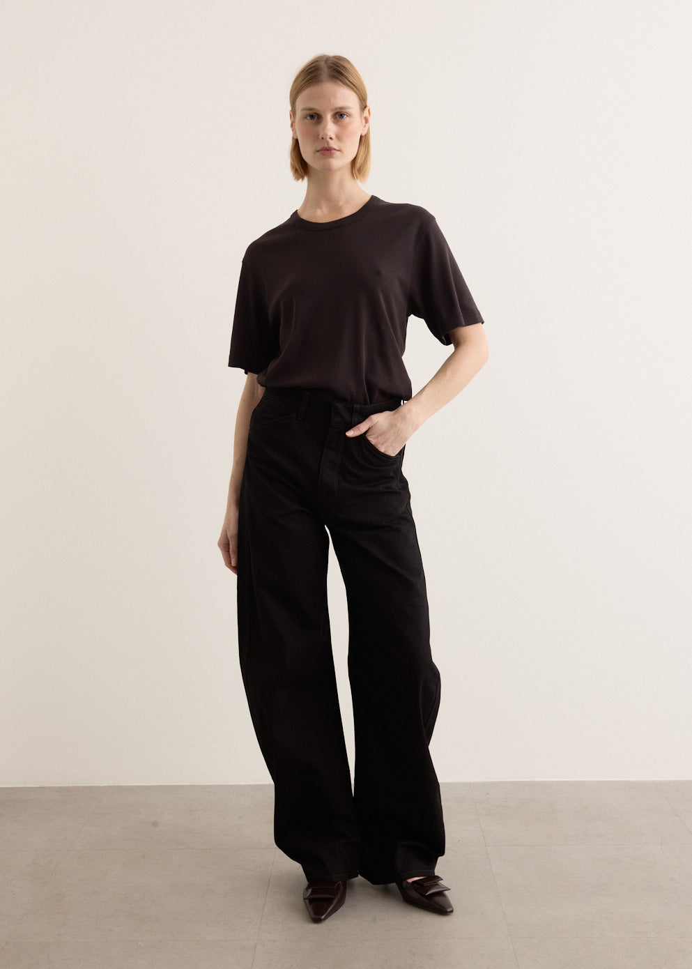High Waisted Curved Pants