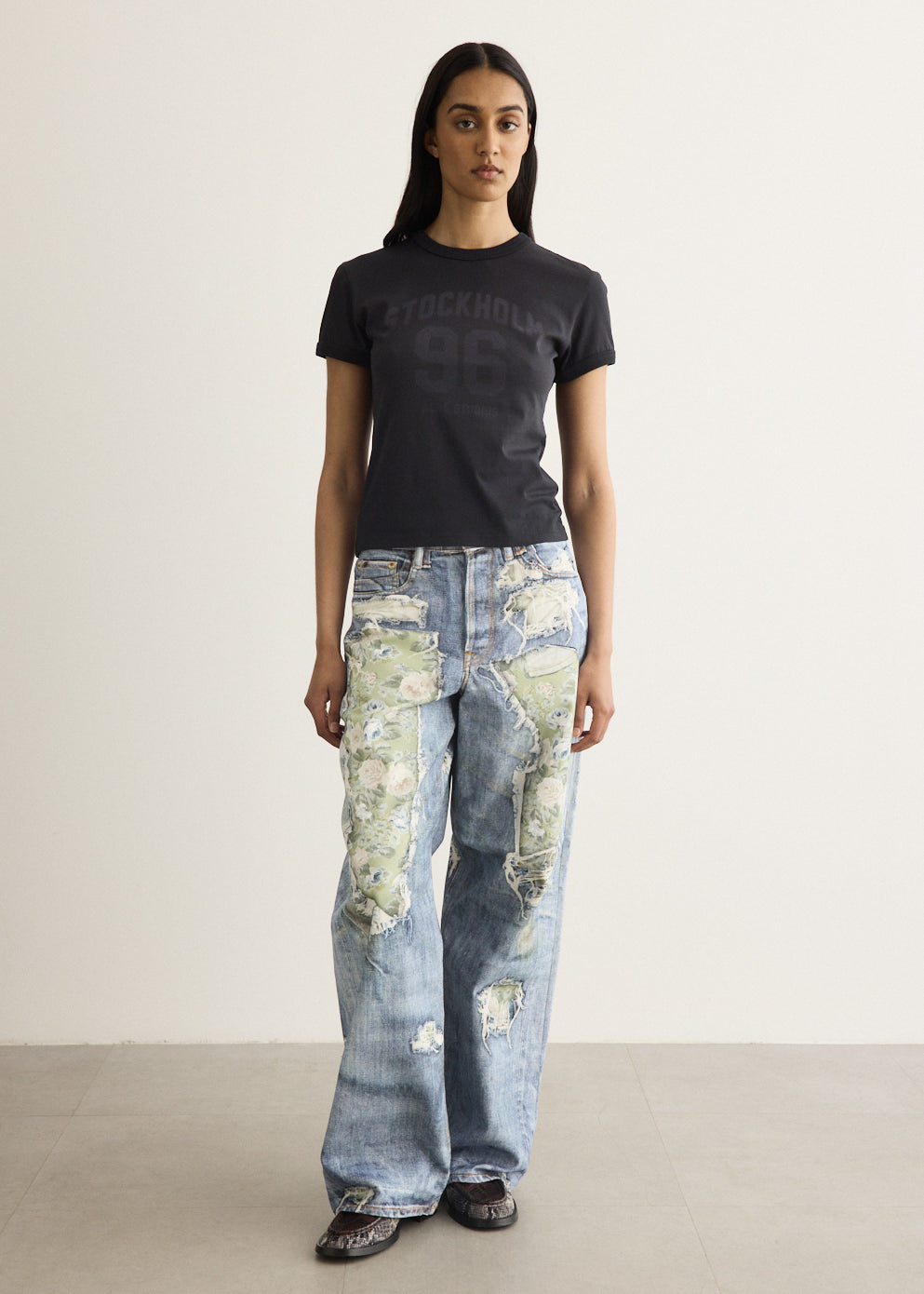 Etza College T-Shirt