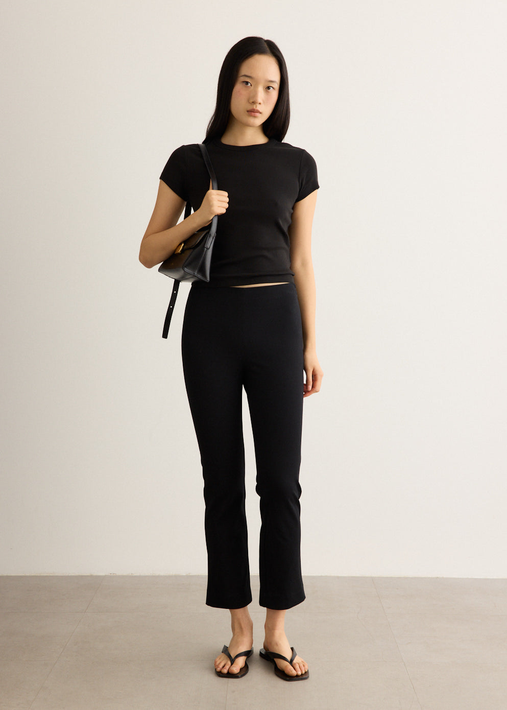 Compact Cotton Minimal Crop Pants
