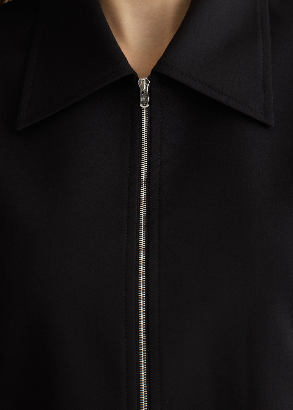 Statue Jacket