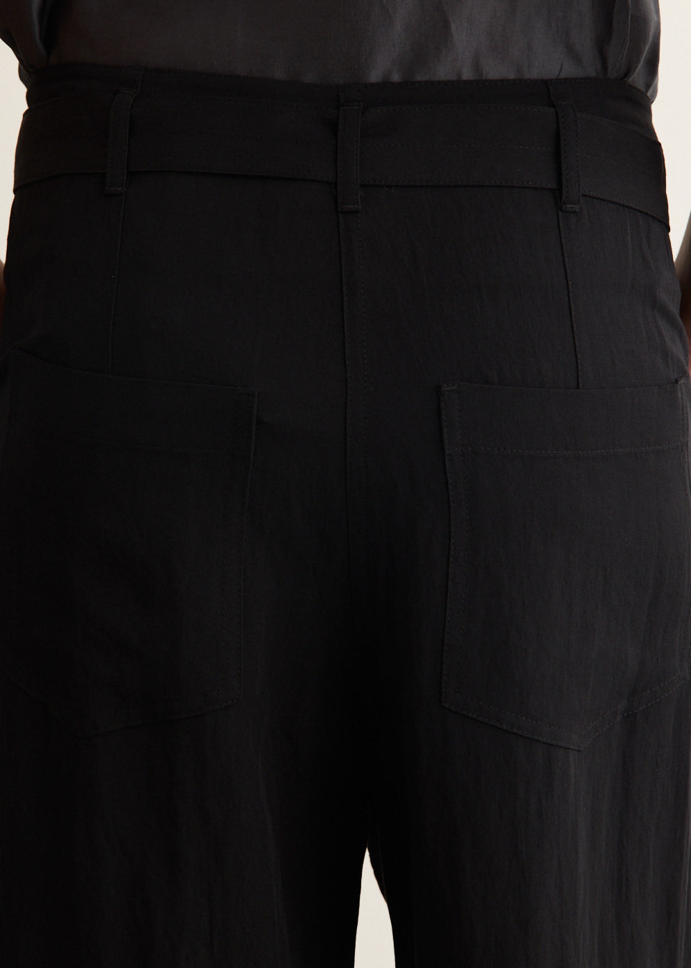 Incu Exclusive Wide-Fit Belted Pants