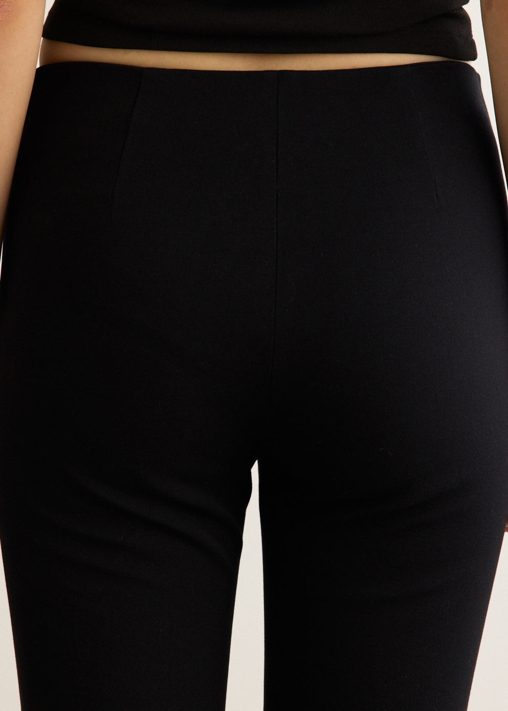 Compact Cotton Minimal Crop Pants