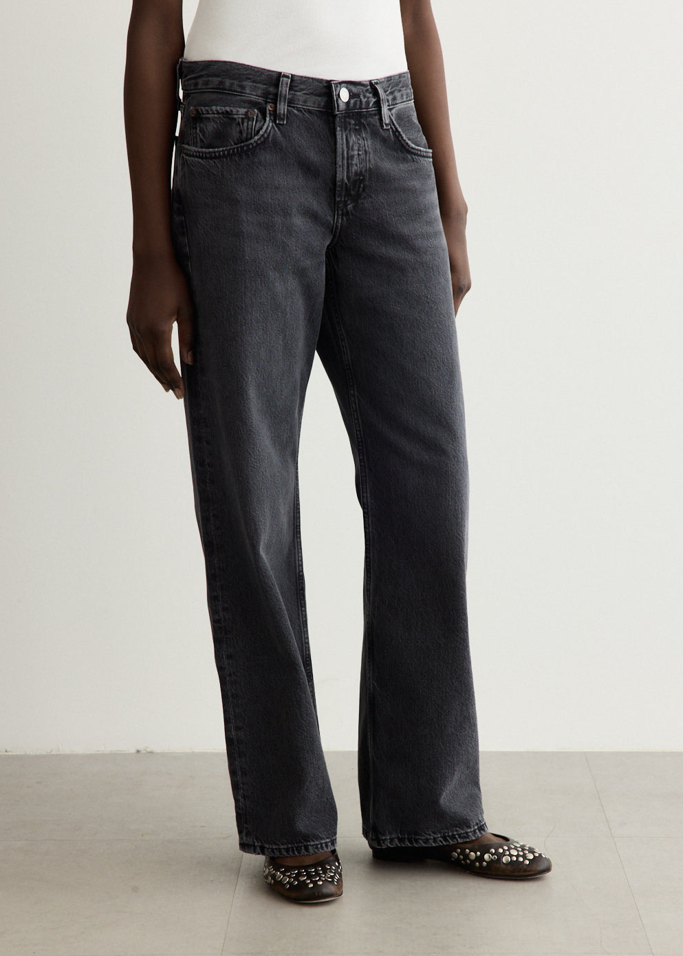 Low Rise Loose Jeans