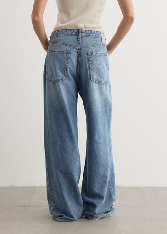 Featherweight Logan Jeans