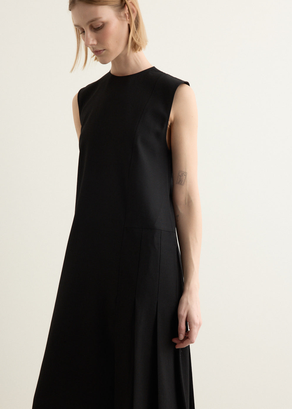 Sleeveless Pleated Dress