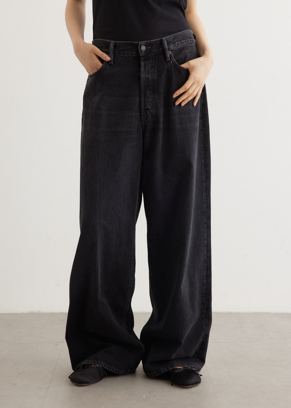 Acne Studios - 1981F Loose Jeans - Jean,Specials : American Fashion Style Bags On Sale Acne Studios - 1981F Loose Jeans - Jean,Specials : American Fashion Style Bags On Sale