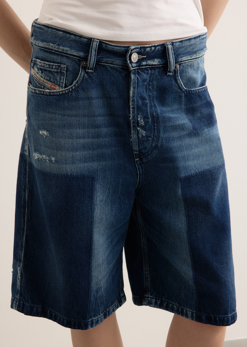 DE-SIRE-SHORT Short Pants
