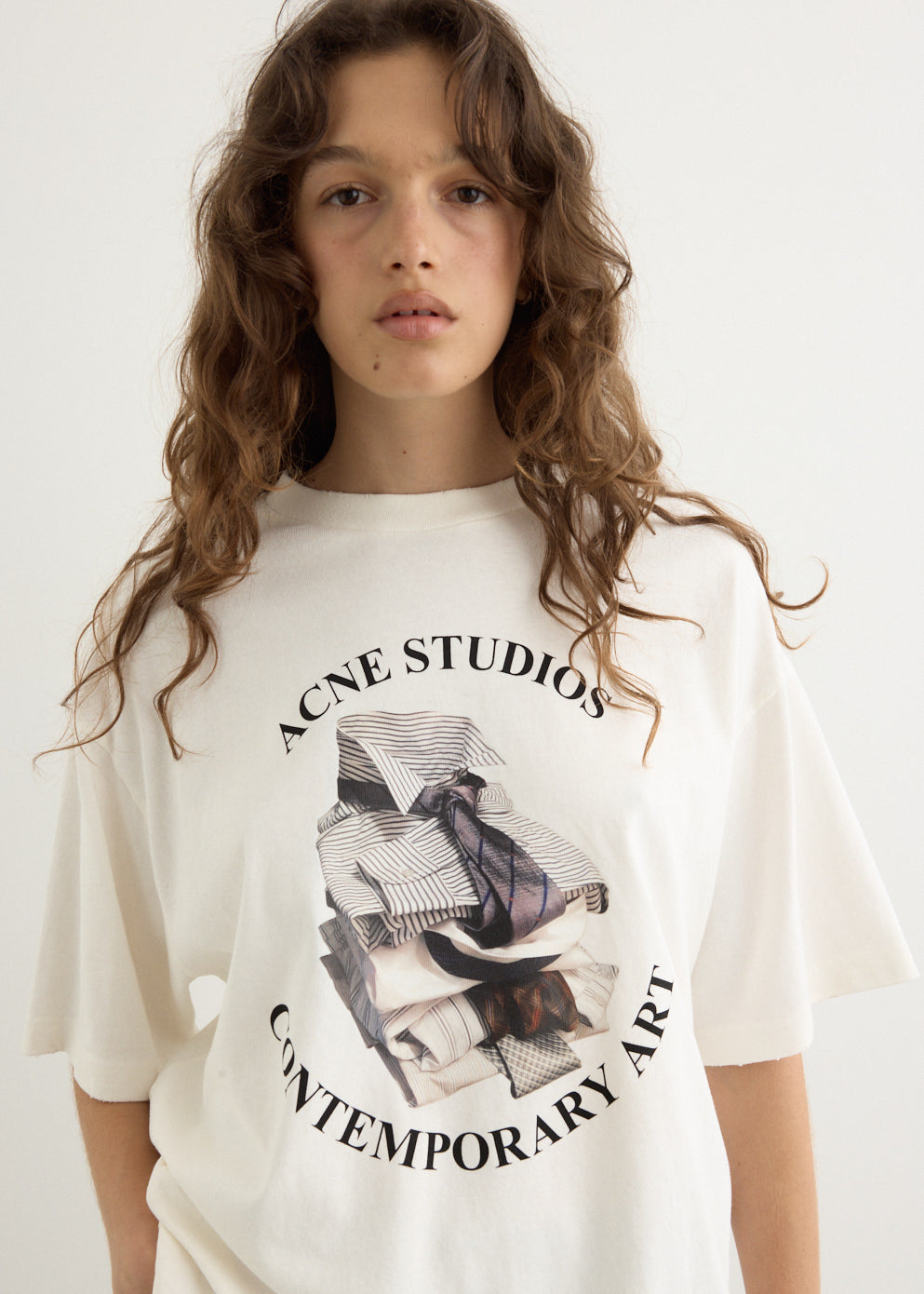 Edra Graphic T-Shirt