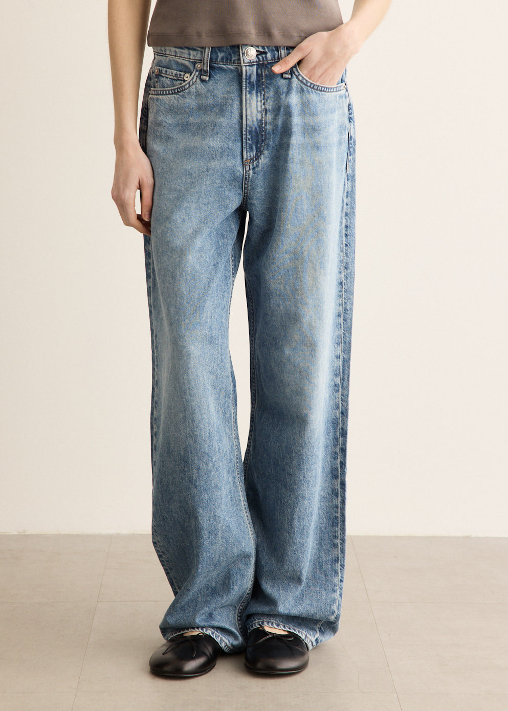 Featherweight Logan Wide Leg Jeans