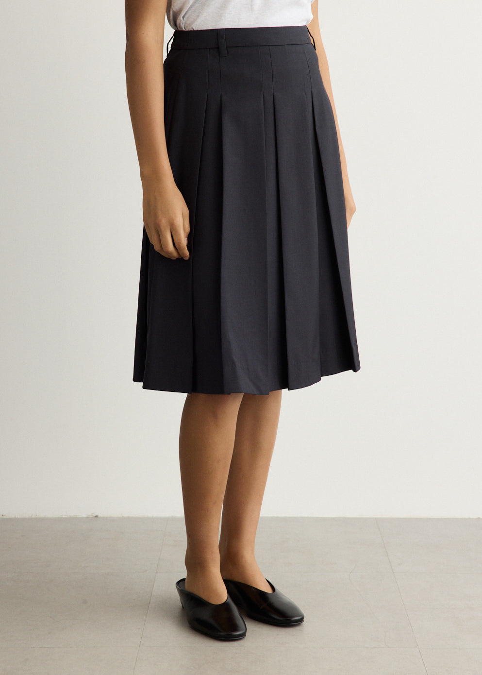 Volume Pleats Midi Skirt