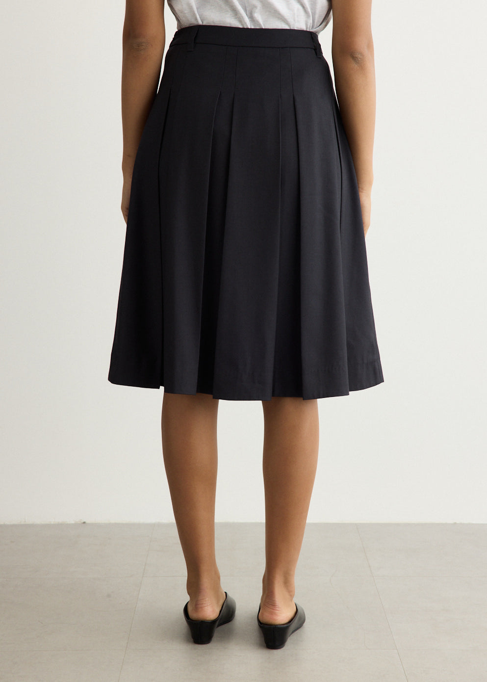Volume Pleats Midi Skirt