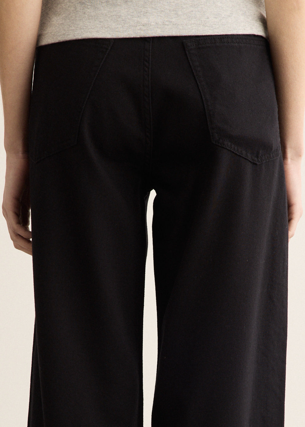 Featherweight Logan Jeans