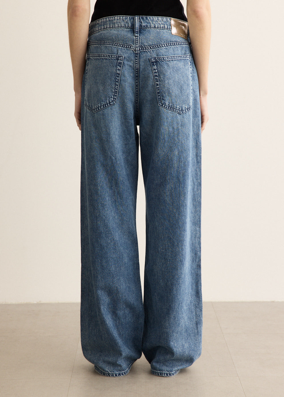 Featherweight Logan Jeans