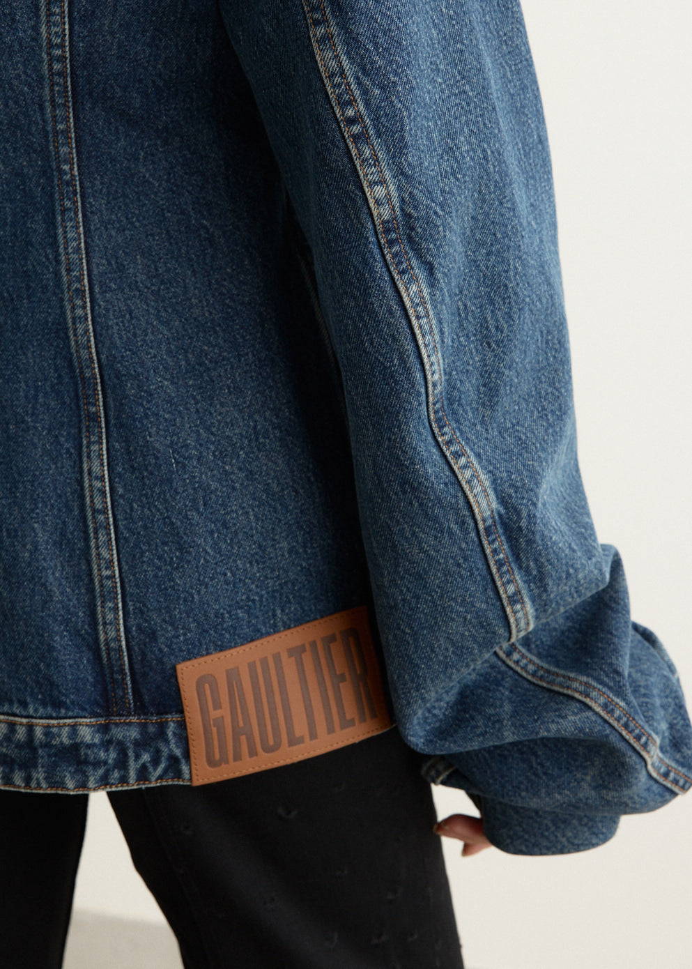 Vintage Blue Denim Jacket With Oversized Sleeves