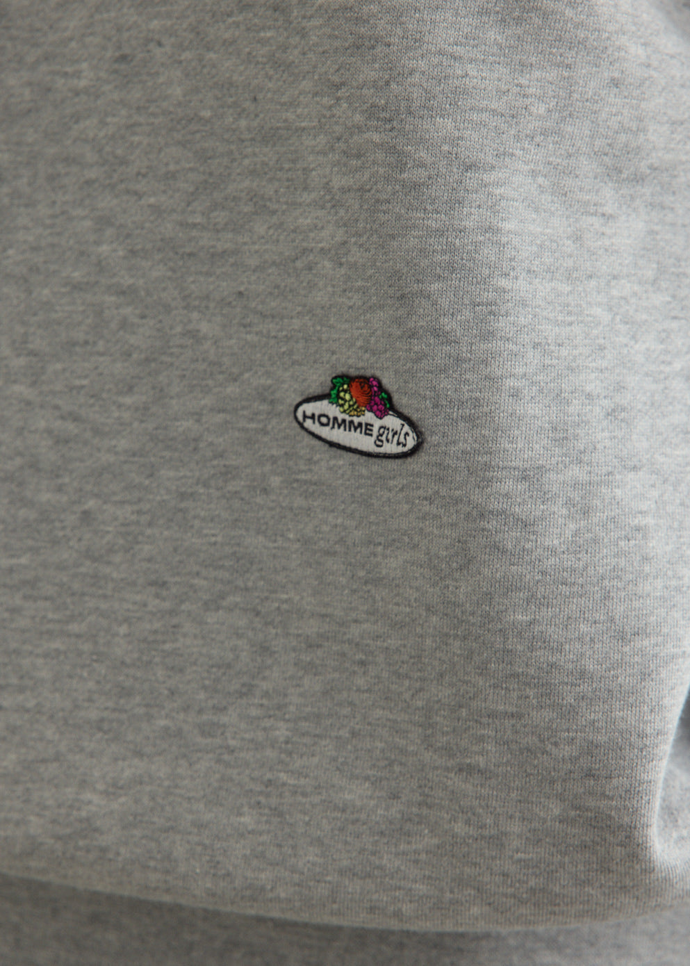 x Fruit of the Loom Crewneck Sweatshirt