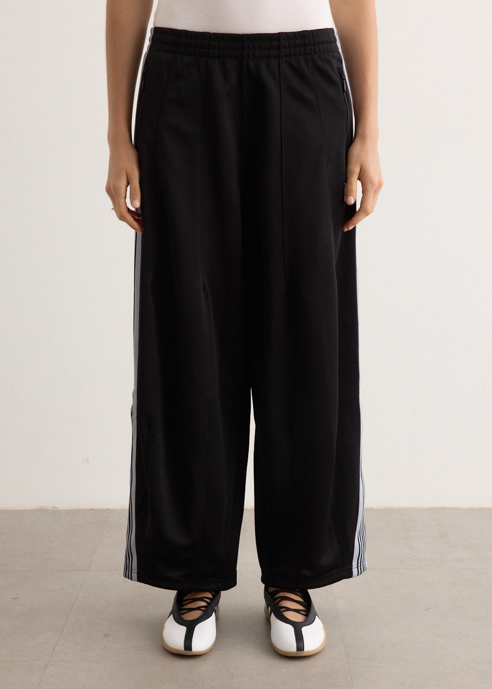 Needles - Women´s Incu Exclusive Poly Smooth H.D. Track Pants - Pant,Specials : American Fashion Style Bags On Sale Needles - Women´s Incu Exclusive Poly Smooth H.D. Track Pants - Pant,Specials : American Fashion Style Bags On Sale