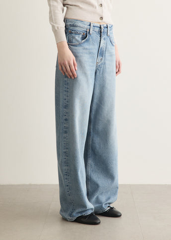 Low Curve Jeans