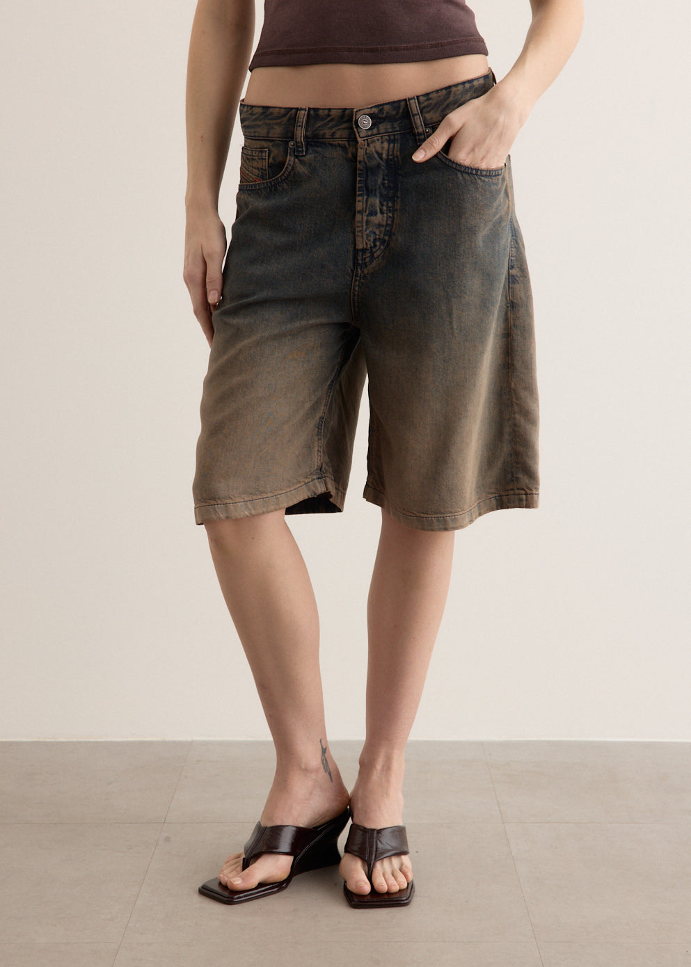DE-SIRE-SHORT-S Short Pants